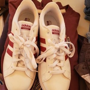 Adidas Leather shoes sz 9 white w/red stripes